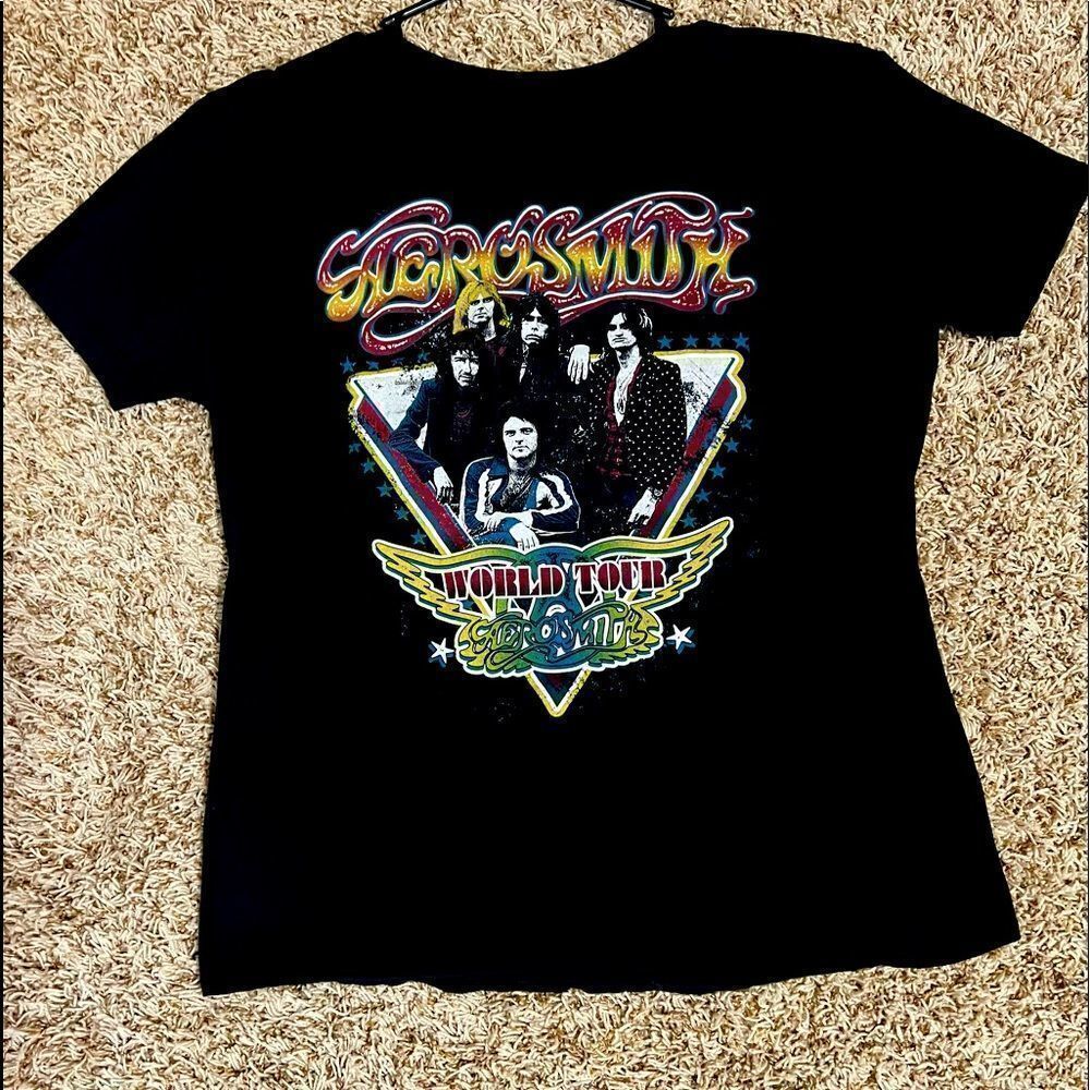 🔥AEROSMITH WORLD TOUR 2016 t-shirt NOT Vintage,AOP, or Single stitched -PERFECT